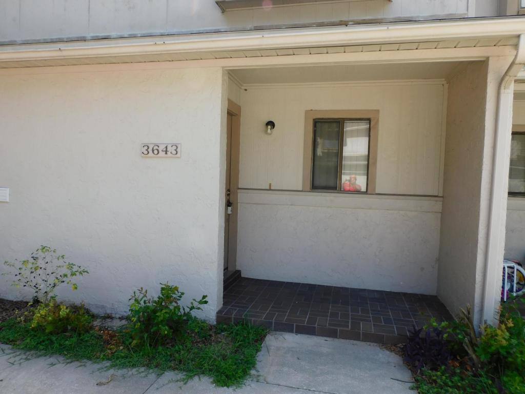Townhouse for rent at 3643 NE 20th Place, Ocala, FL 34470