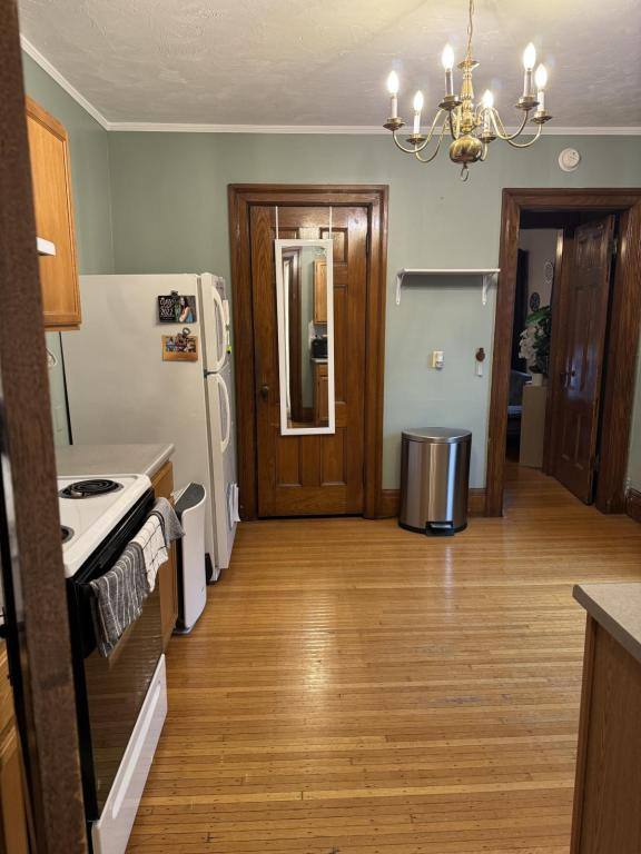 House for rent at 221 Oxford St #3, Rochester, NY 14607