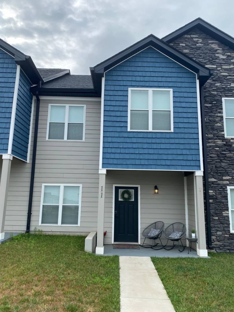 Townhouse for rent at 11 Emanuel Rd, Lynchburg, VA 24502