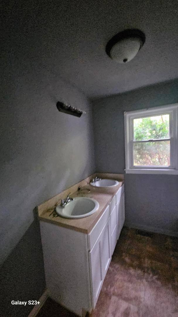 House for rent at 1706 Costello Dr, Anderson, IN 46011
