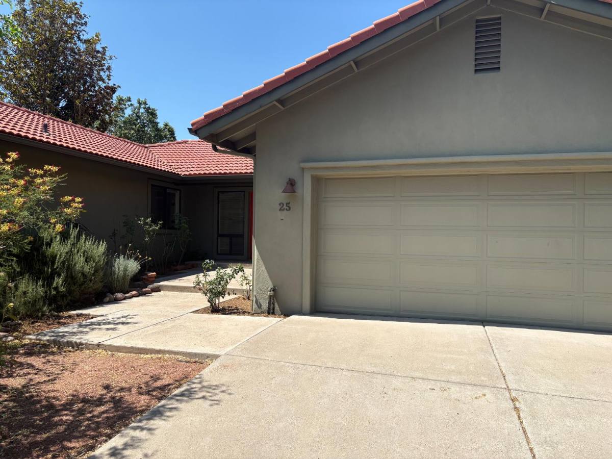 House for rent at 25 Evening Glow Place, Sedona, AZ 86351