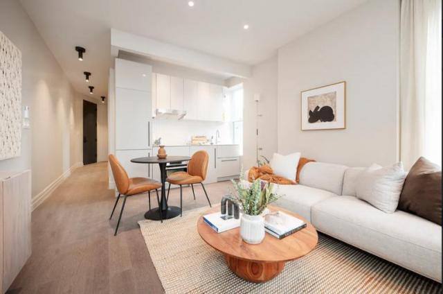 Apartment for rent at 90 Bedford St, New York, NY 10014