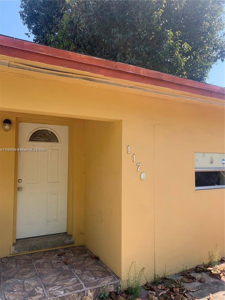 House for rent at 1170 NE 149th St, Miami, FL 33161
