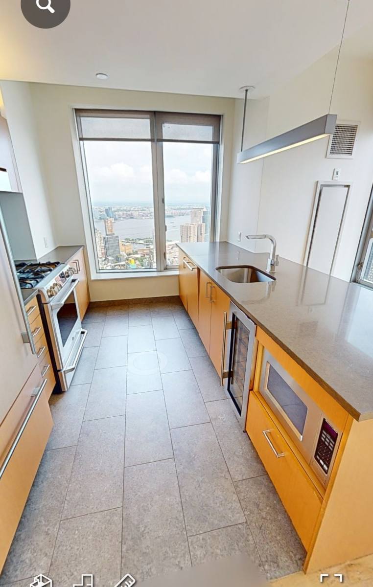 Apartment for rent at 8 Spruce St #58AA, New York, NY 10038
