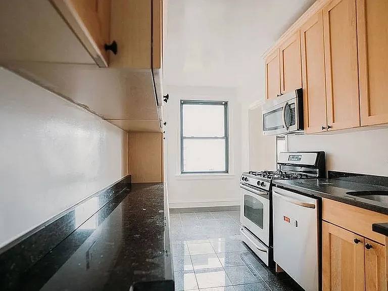 Apartment for rent at 210 E 68th St #4BB, New York, NY 10065