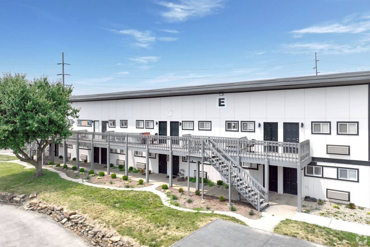 Apartment for rent at Brookhaven, 3900 N Shadeland Ave, Indianapolis, IN 46226