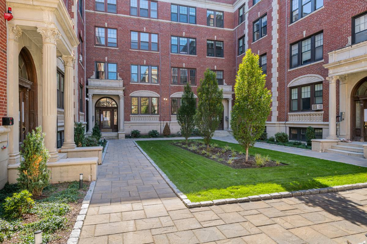 Apartment for rent at 19A Forest St #44, Cambridge, MA 02140