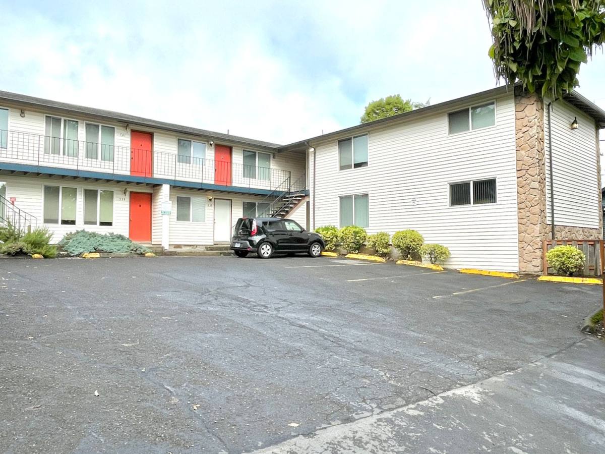 Apartment for rent at 527-545 SE 78th Ave, Portland, OR 97215