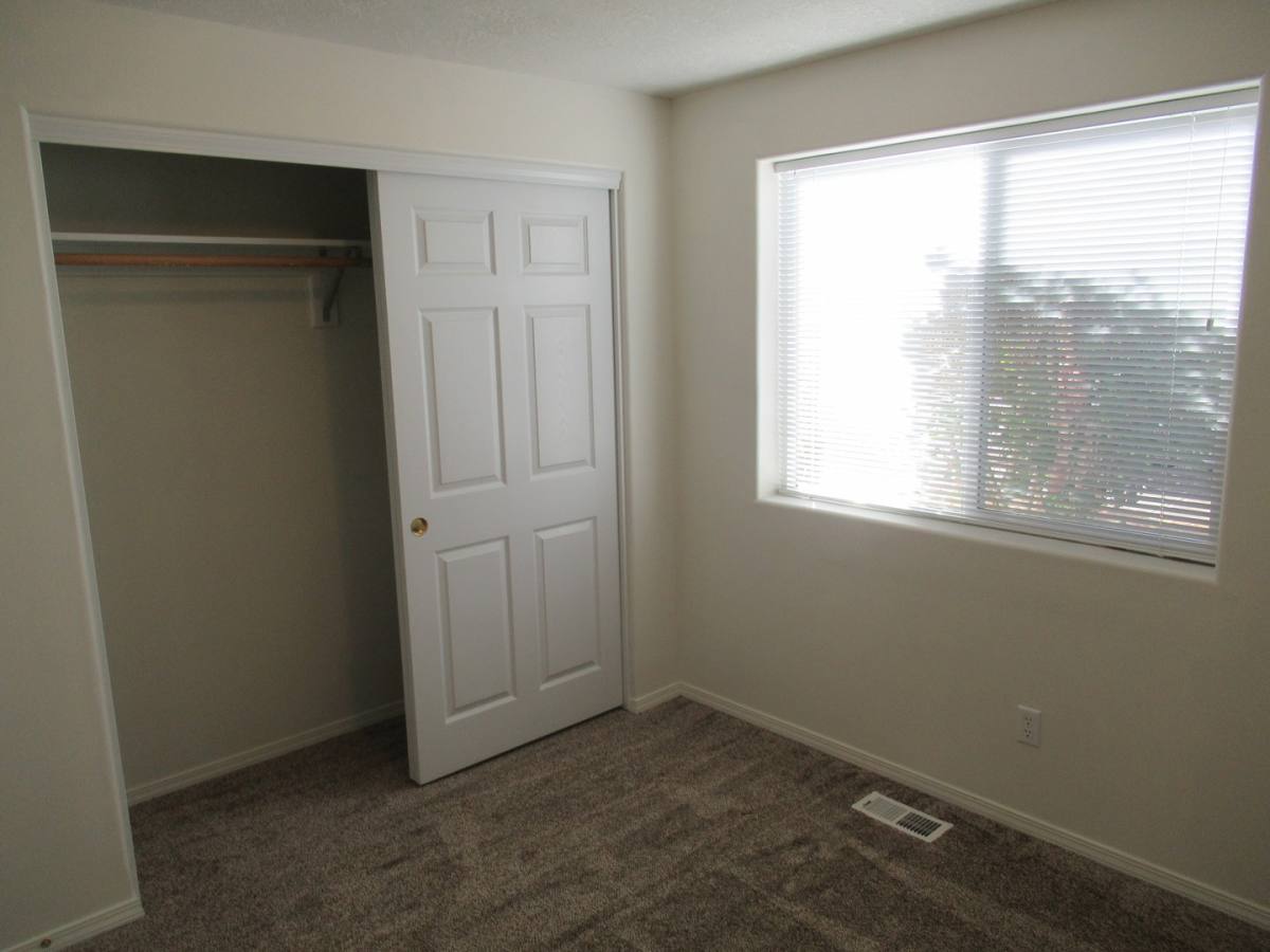 House for rent at 126 Independence Way, Independence, OR 97351