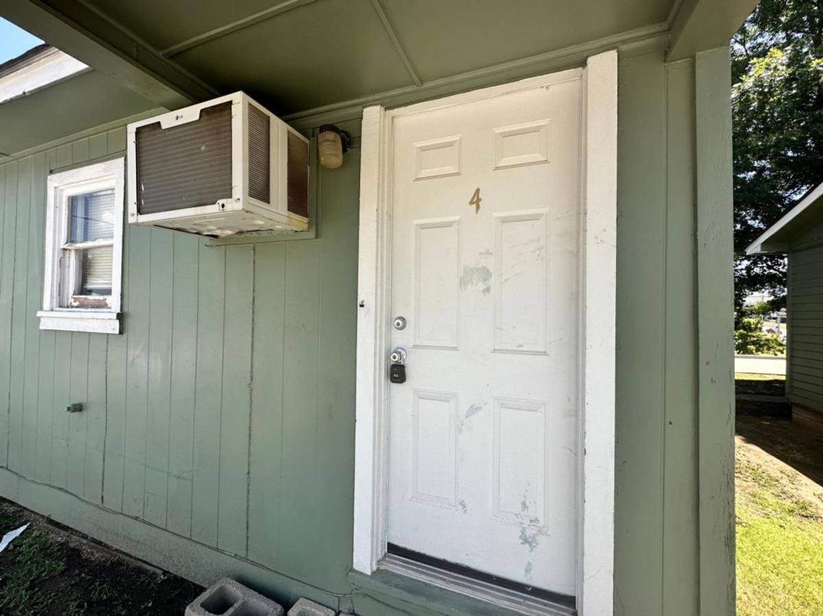 Apartment for rent at 1740-1744 Classen Blvd, Norman, OK 73071