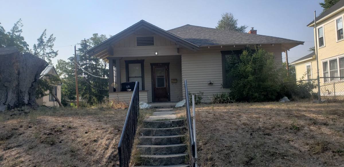House for rent at 216 6th St, Cheney, WA 99004