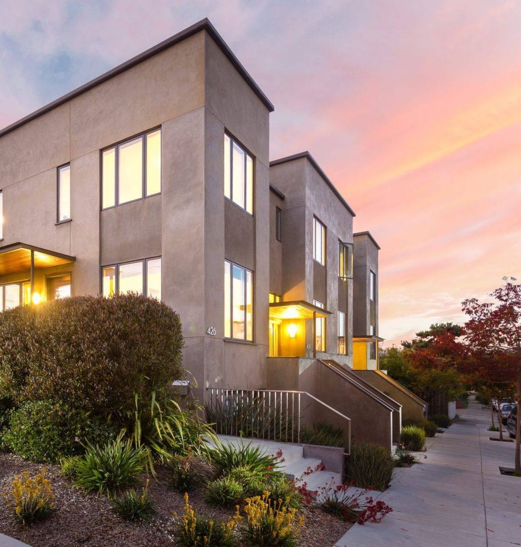 Townhouse for rent at 420 Cornell Ave, Albany, CA 94706