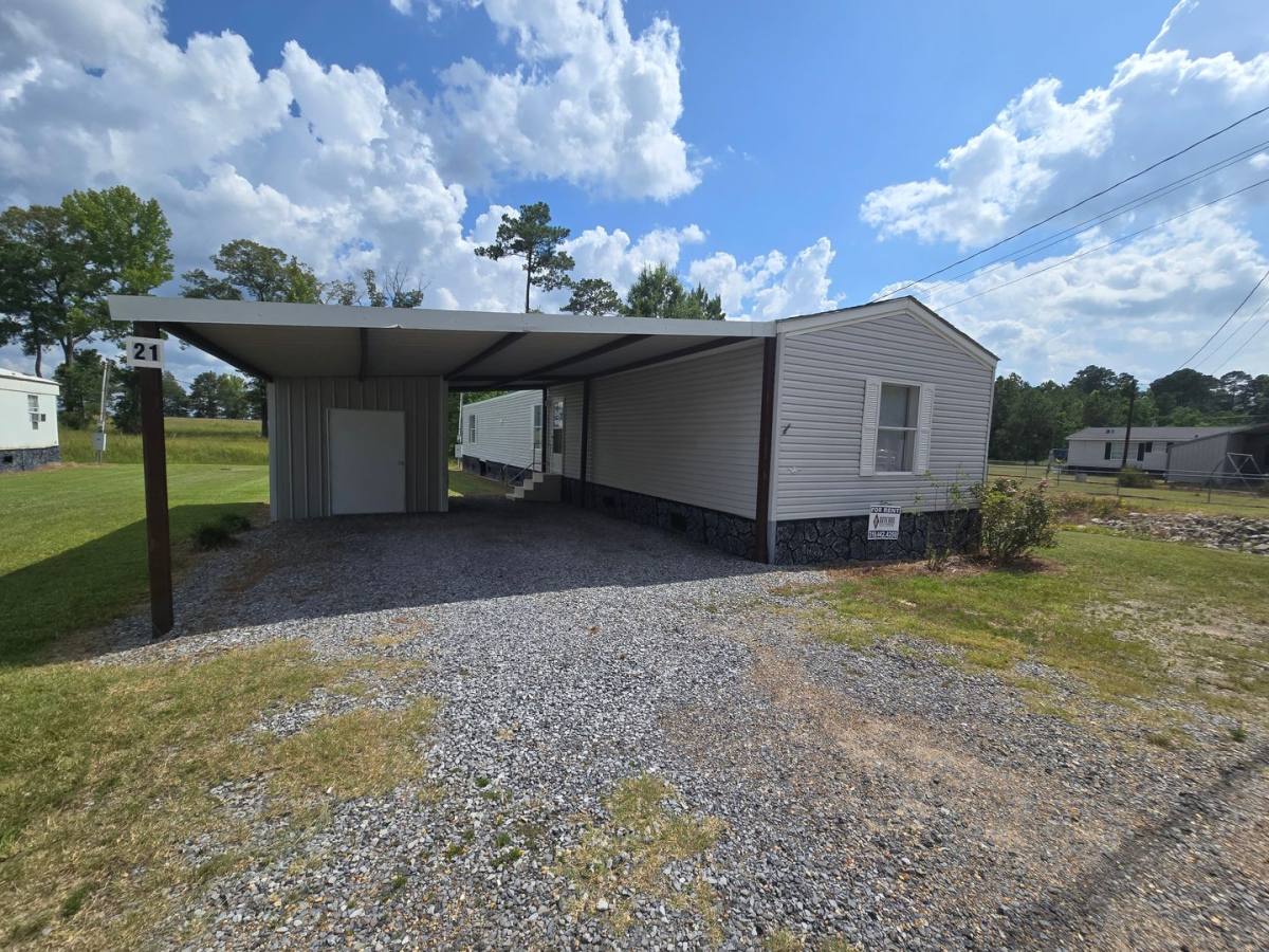 Apartment for rent at 21459 Highway, Dry Prong, LA 71423