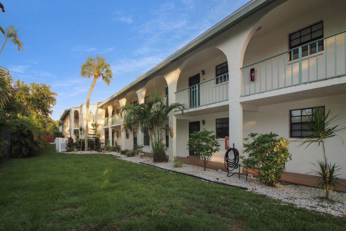 Condo for rent at 1730 Manasota Beach Rd, Englewood, FL 34223