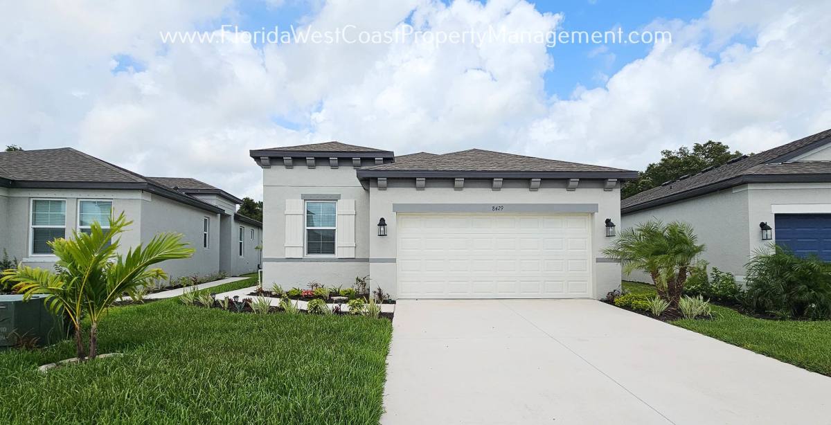 House for rent at 8429 Starlight Loop, Parrish, FL 34219