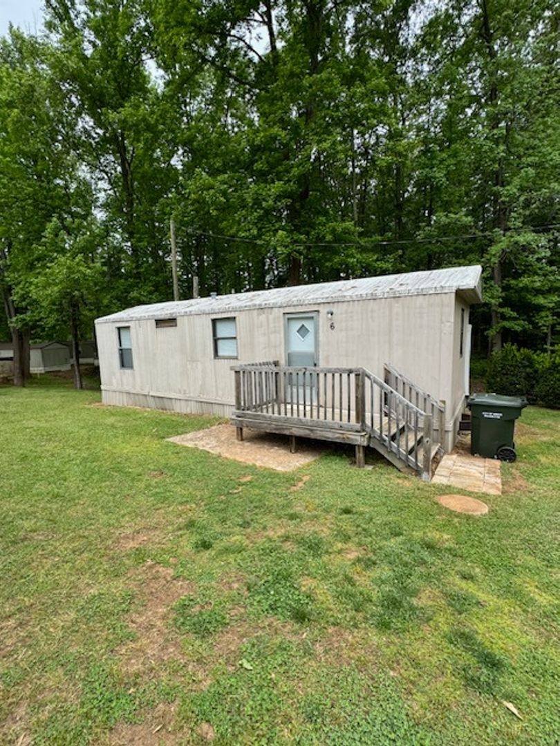 House for rent at 208 Perry Ave, Greer, SC 29651