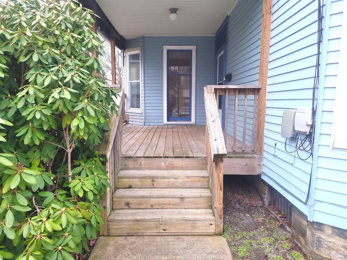 Apartment for rent at 740 Park Ave, Meadville, PA 16335
