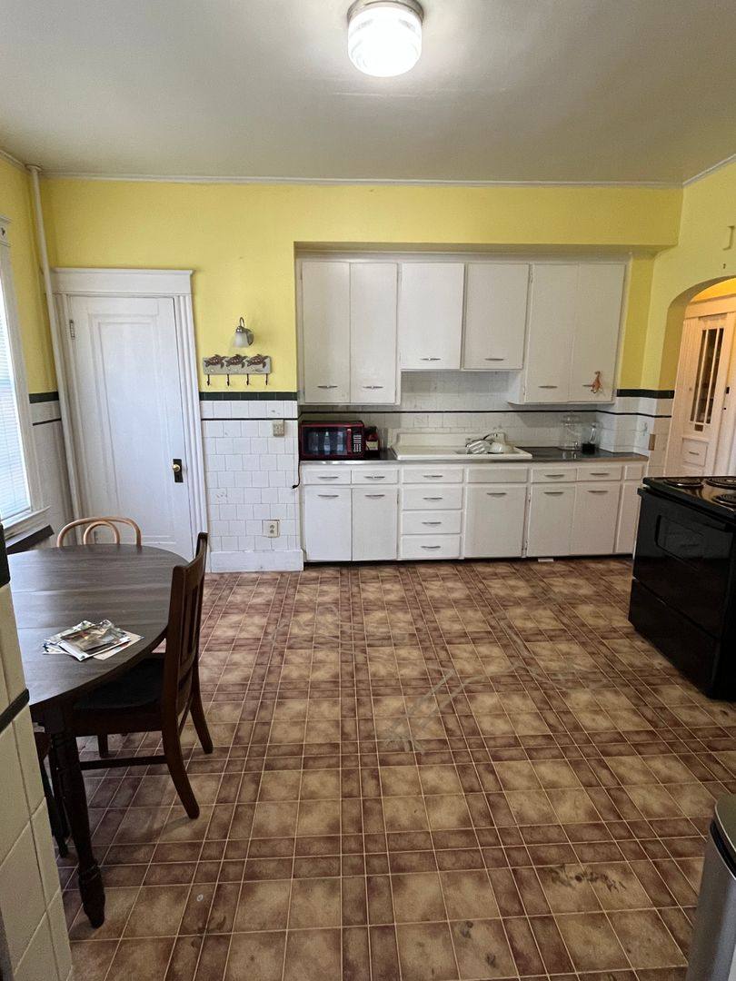 Apartment for rent at 200 Sabattus St, Lewiston, ME 04240