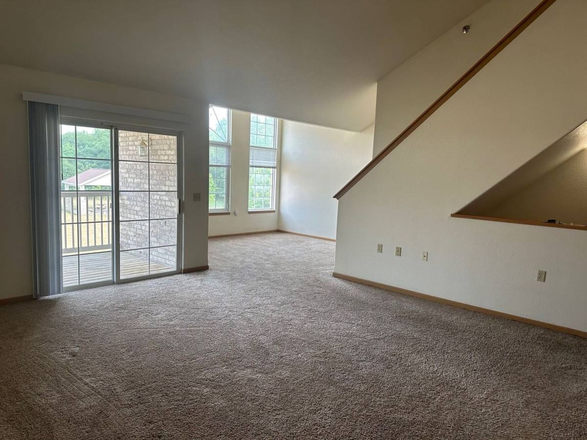 Apartment for rent at 5440 Congress Ave, Madison, WI 53718