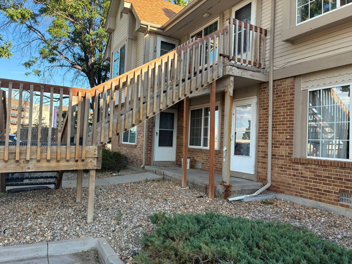 Condo for rent at 185 S Sable Blvd, Aurora, CO 80012