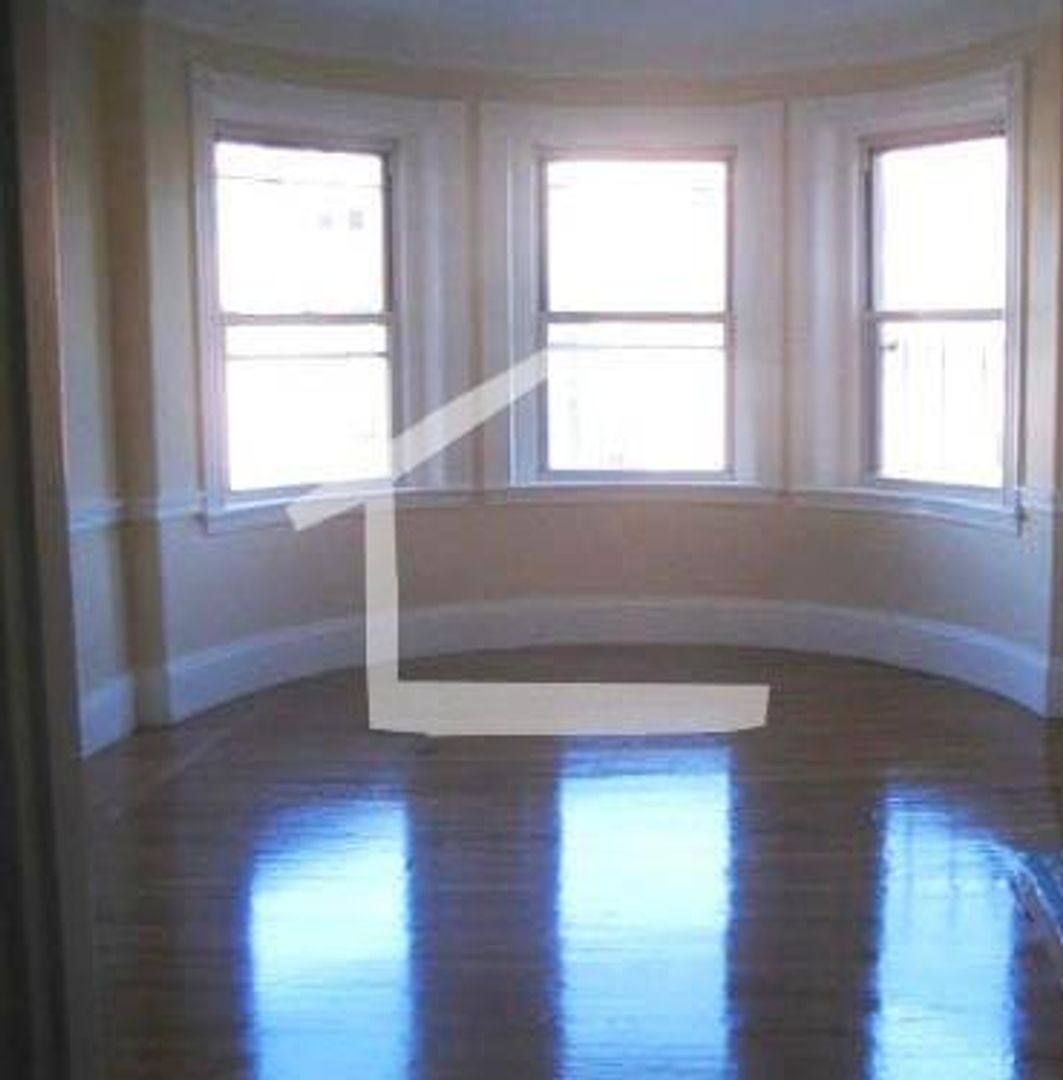 Apartment for rent at 88 Hammond St #1E, Roxbury Crossing, MA 02120