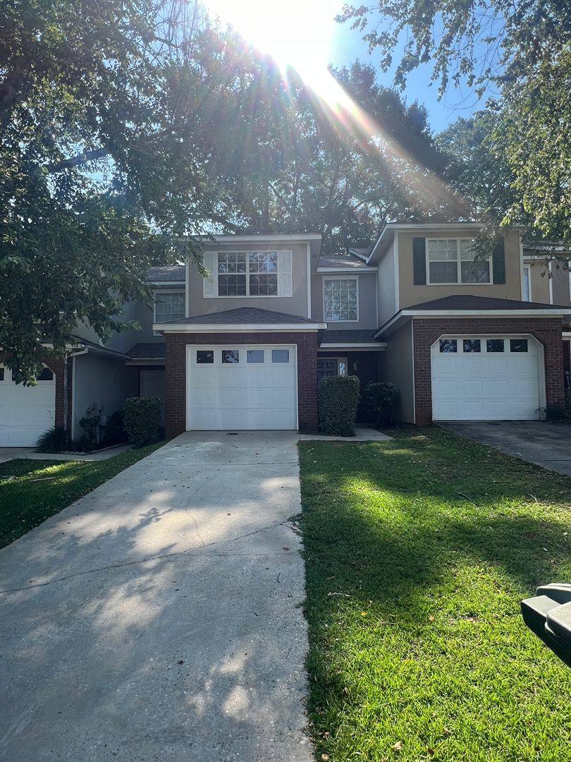 Apartment for rent at 176 Woodmere Dr, Enterprise, AL 36330