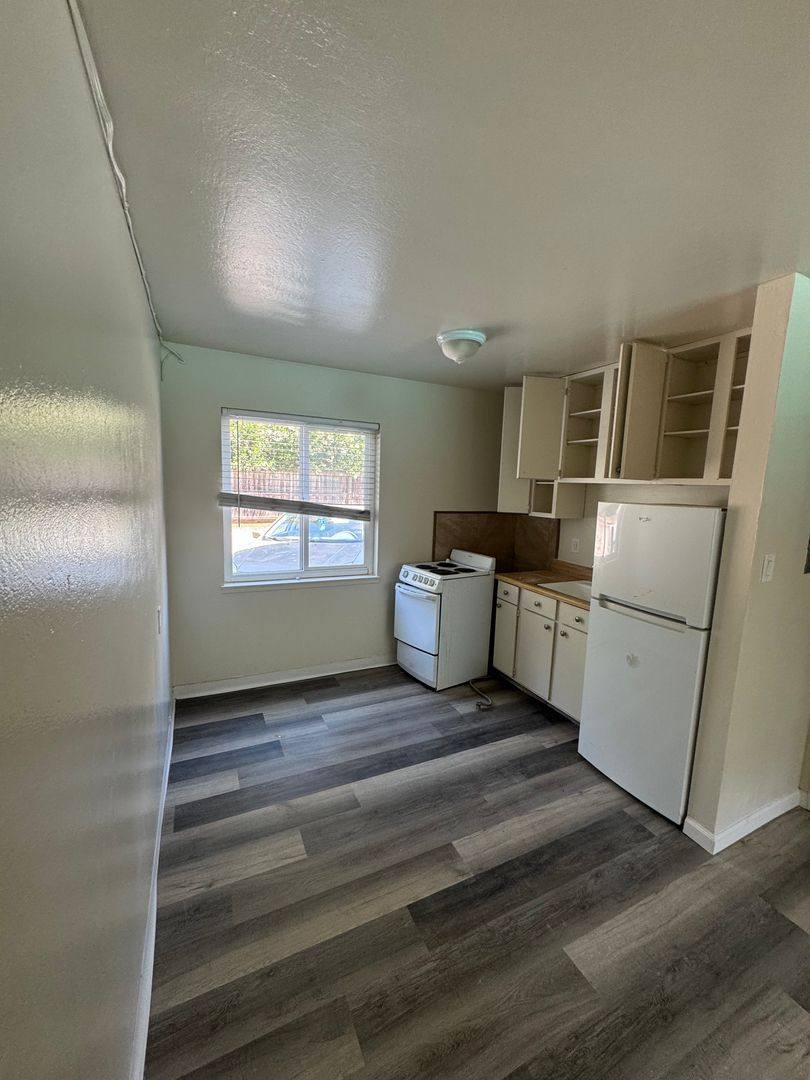Apartment for rent at 67 N Jackson Ave, San Jose, CA 95116