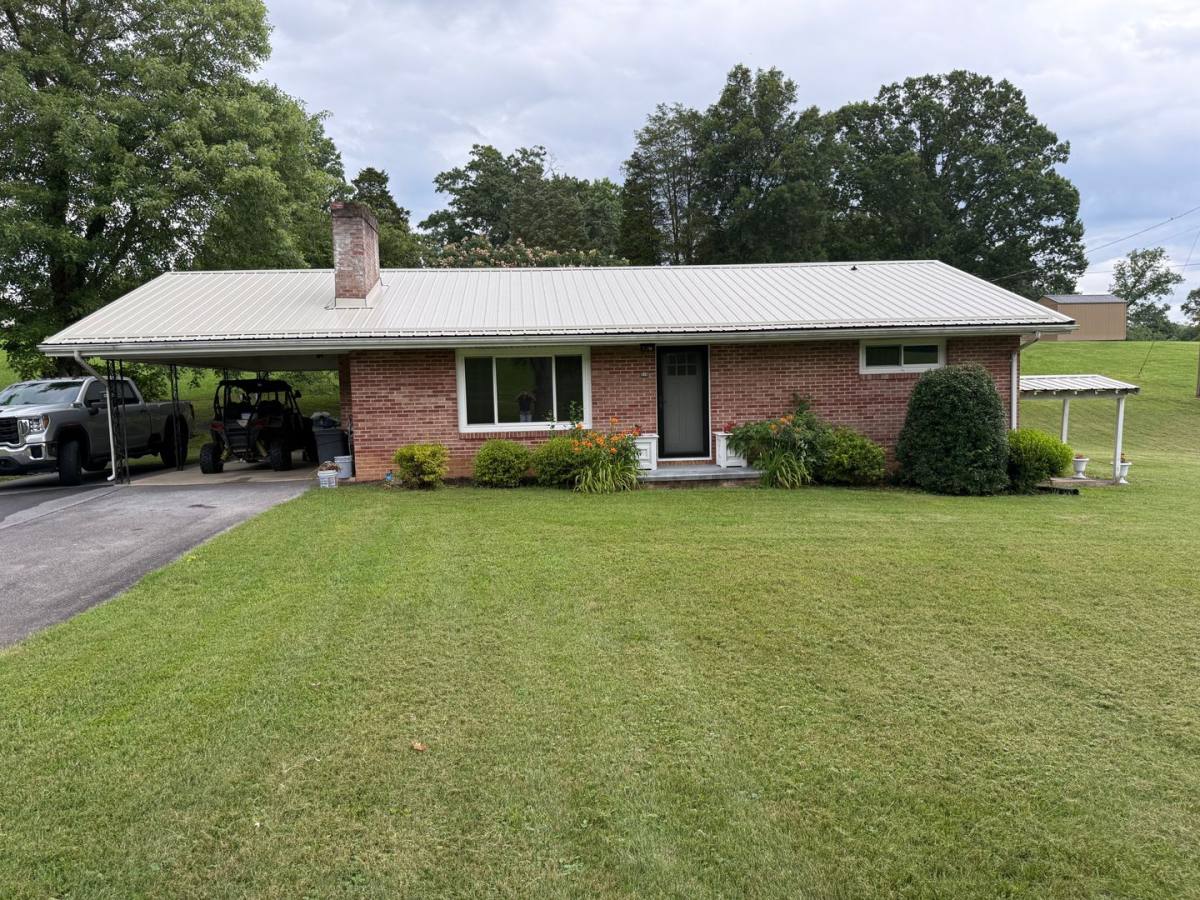 House for rent at 318 Tipton St, Church Hill, TN 37642