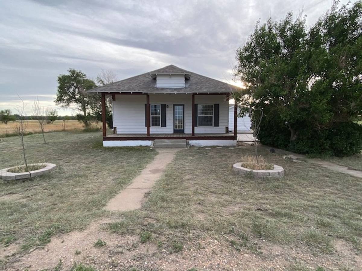 House for rent at 13407 County Rd, Sterling, CO 80751