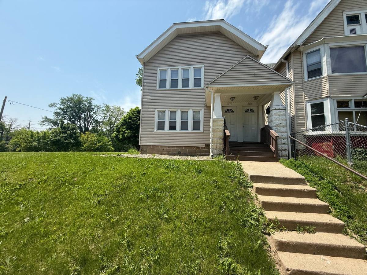 Apartment for rent at 1817-1819 N 36th St, Milwaukee, WI 53208