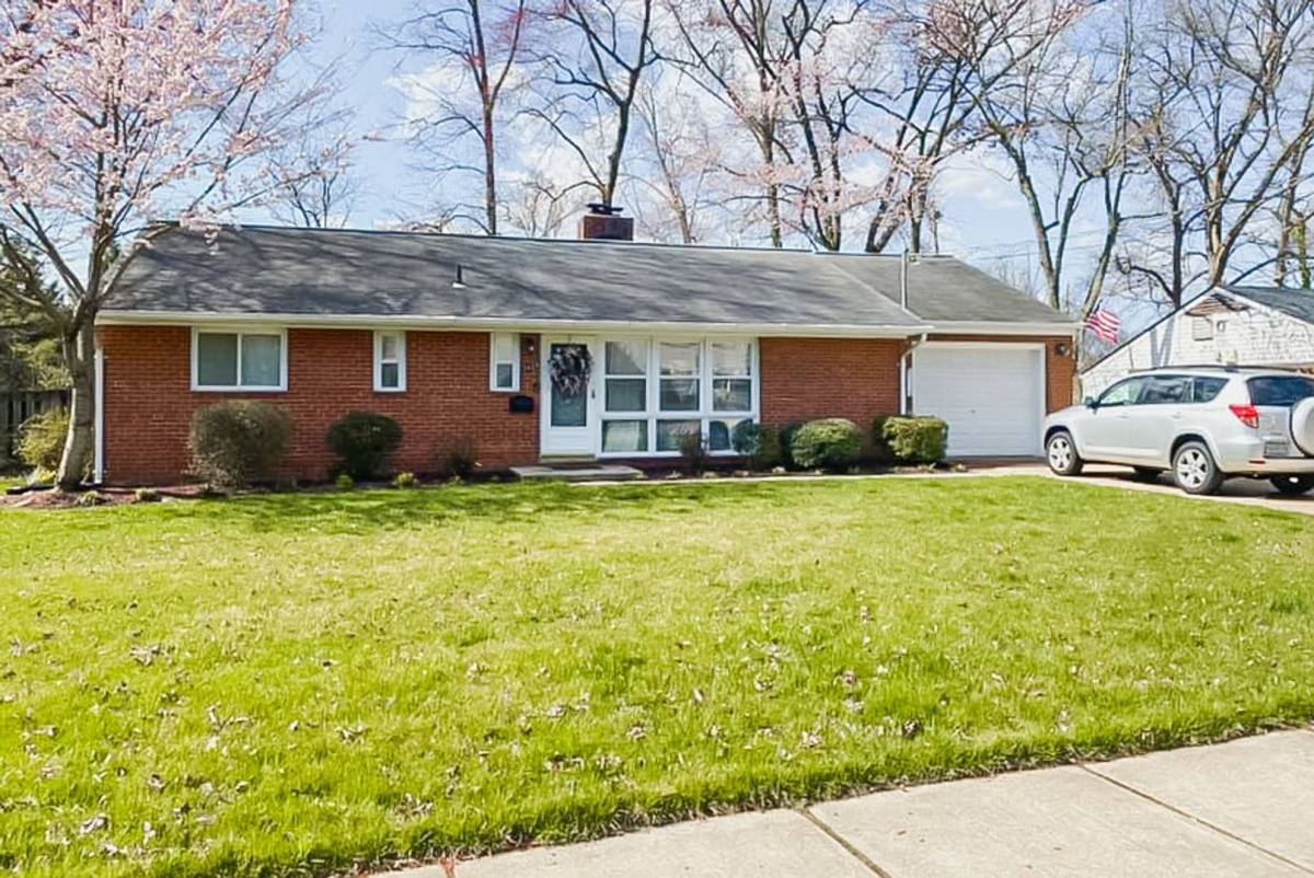 House for rent at 7429 Axton St, Springfield, VA 22151