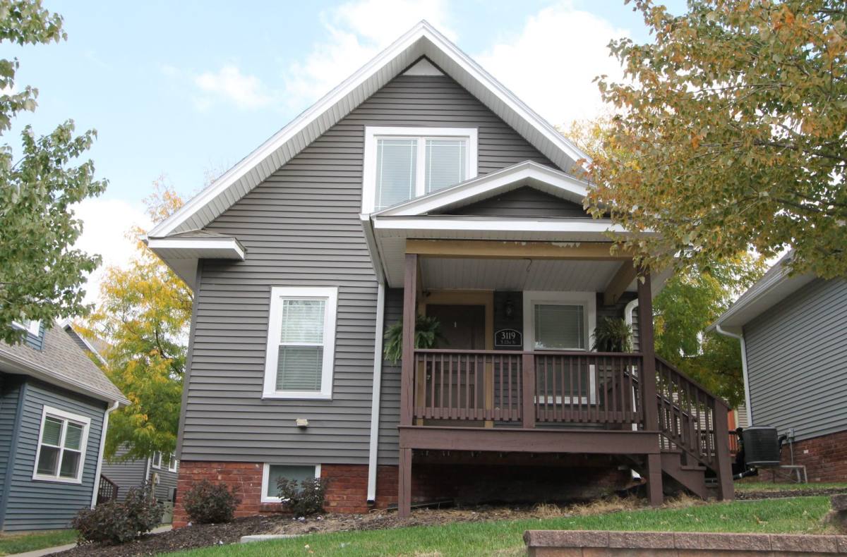 Apartment for rent at 3111 S 22nd St, Omaha, NE 68108