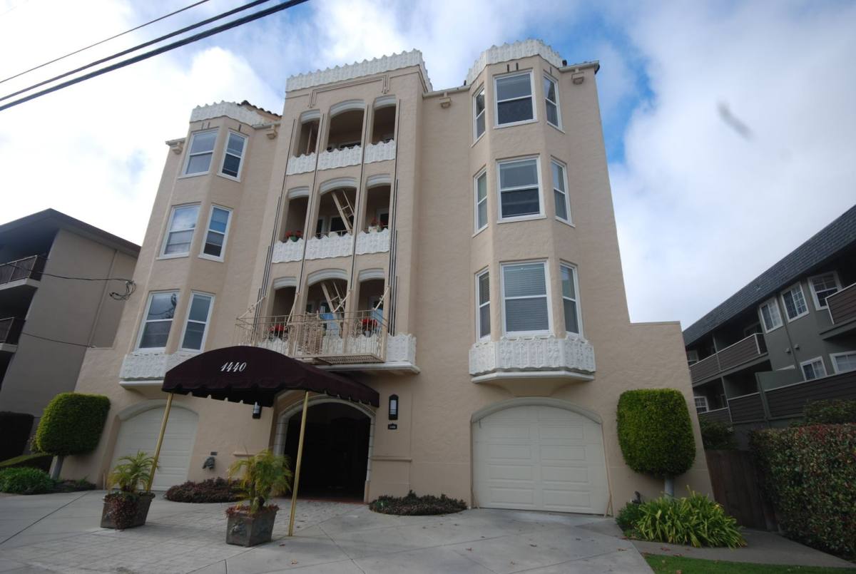 Apartment for rent at 1440 Floribunda Ave, Burlingame, CA 94010