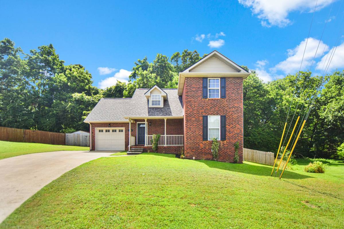 House for rent at 328 Maple Park Dr, Clarksville, TN 37040