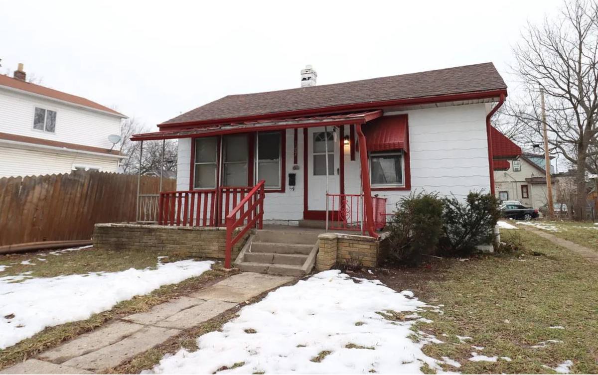 House for rent at 4830 N 39th St, Milwaukee, WI 53209