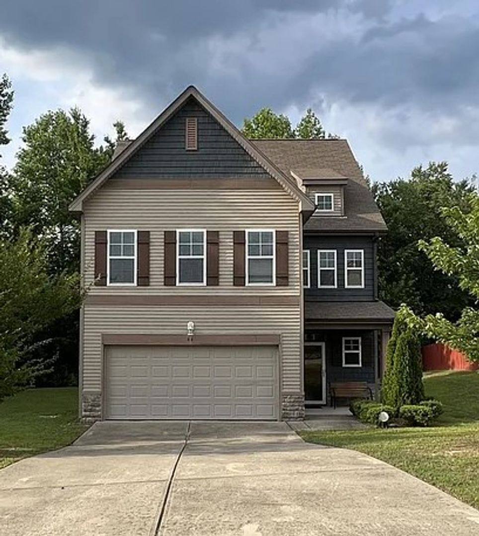 House for rent at 44 Salisbury Lane, Spring Lake, NC 28390