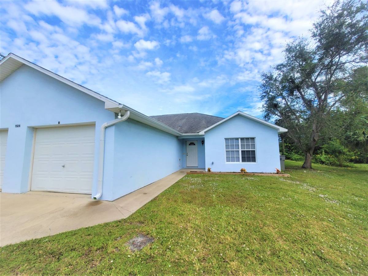House for rent at 11124 Hotchkiss Dr, Sebastian, FL 32958