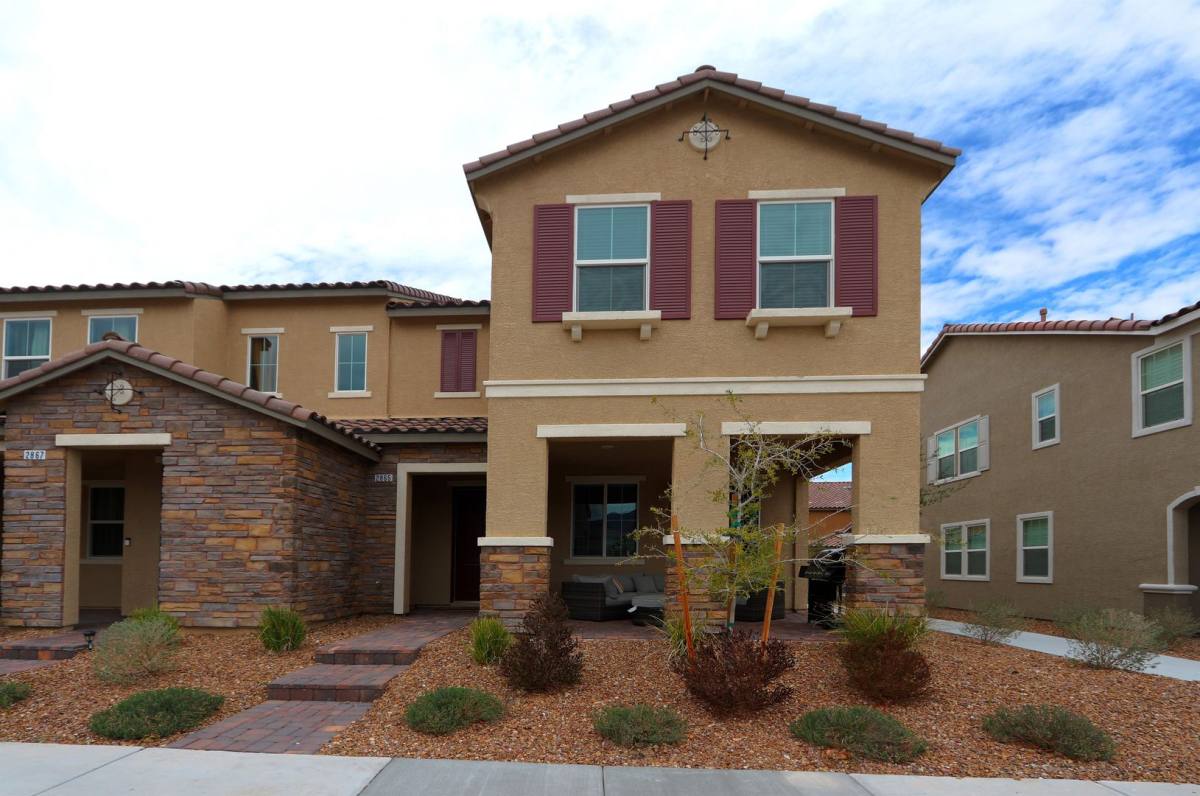 Townhouse for rent at 2865 Tanager Hill St, Henderson, NV 89044