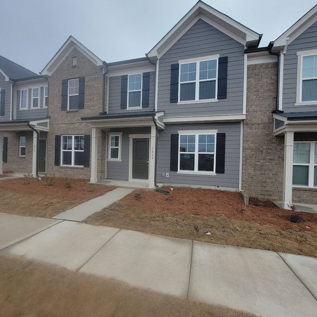 Townhouse for rent at 1866 Teachers House Rd NW, Concord, NC 28027