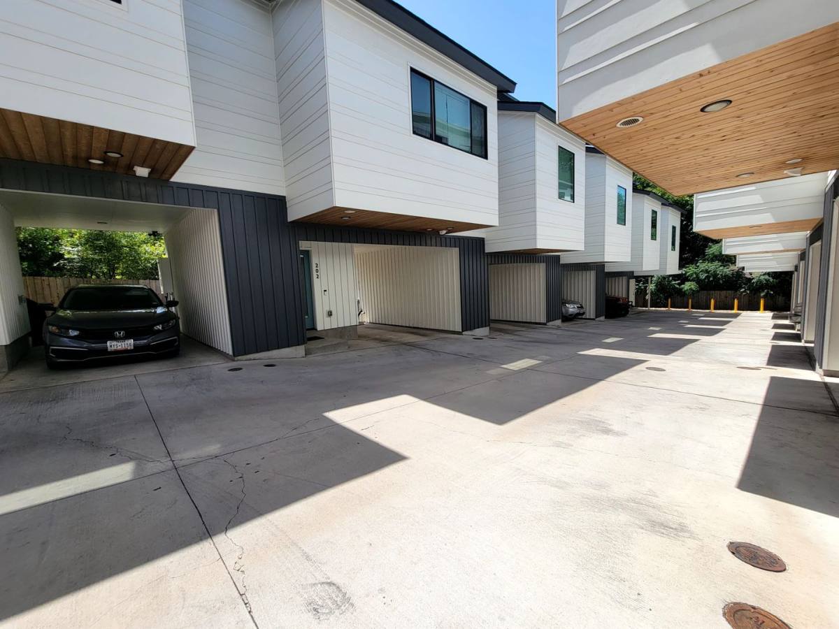 House for rent at 913 Duncan Lane, Austin, TX 78705