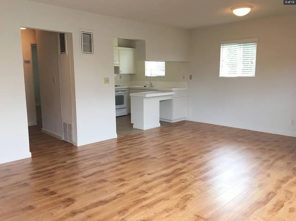 Apartment for rent at 10192-10194 Park Circle E, Cupertino, CA 95014