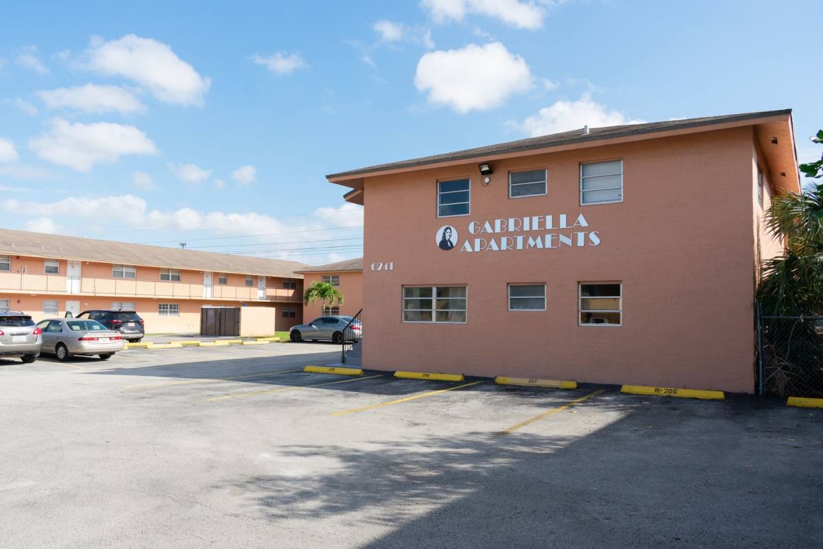 Apartment for rent at 6241 W 22nd Court #105, Hialeah, FL 33016