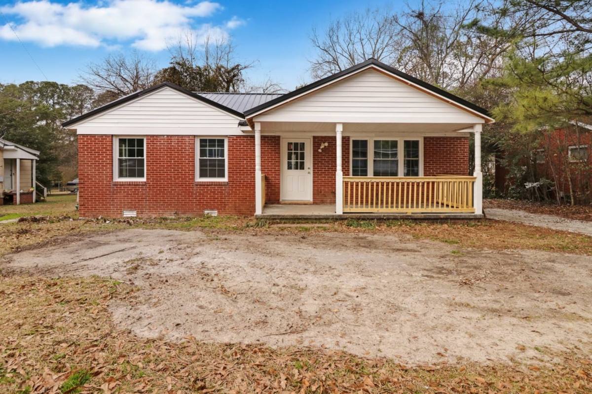 House for rent at 909 Prince Ave, Goldsboro, NC 27530