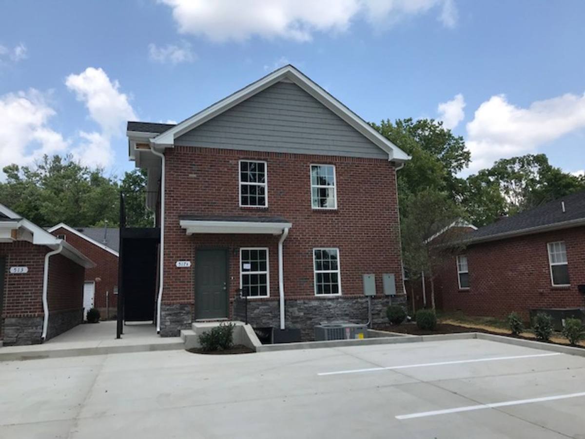 Apartment for rent at 517-B Crestland Dr, Murfreesboro, TN 37130