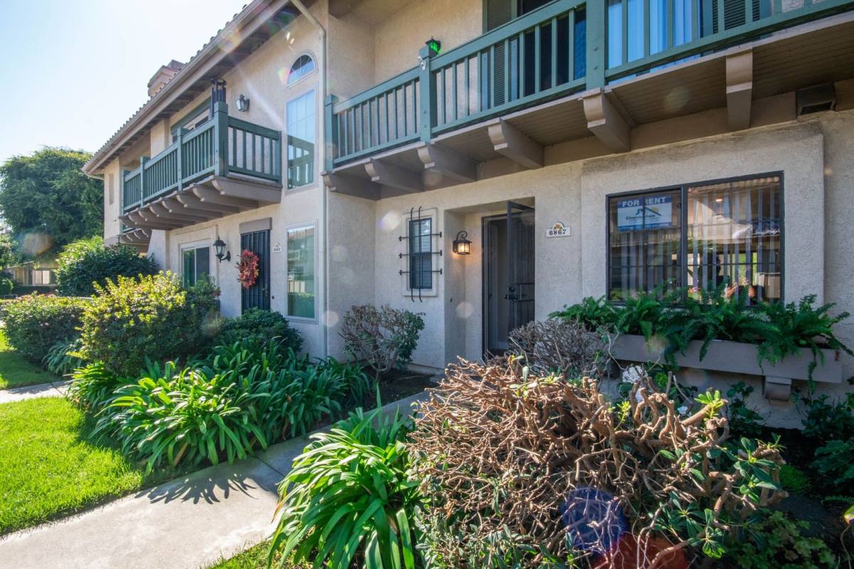Condo for rent at 6867 Alderwood Dr, Carlsbad, CA 92011