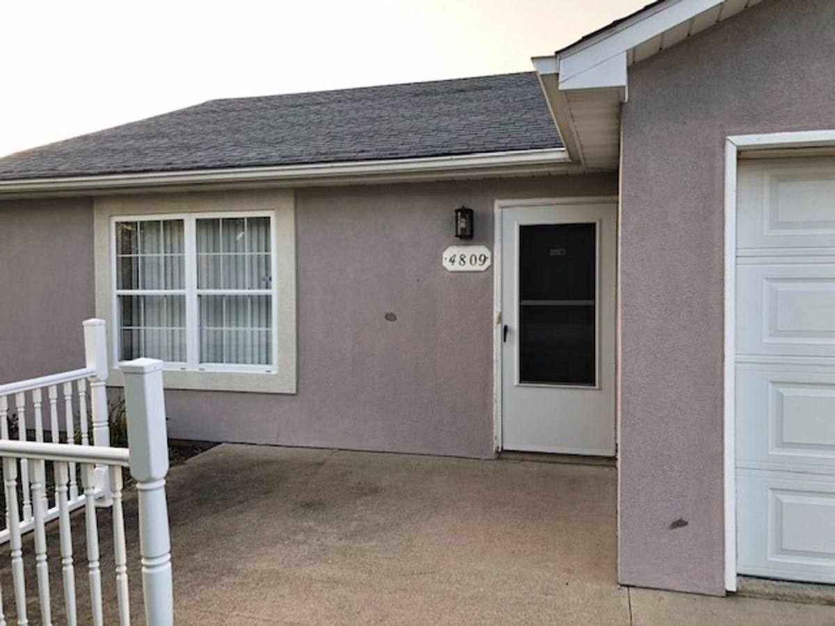 Apartment for rent at 4809-4811 Geyser Blvd, Columbia, MO 65202