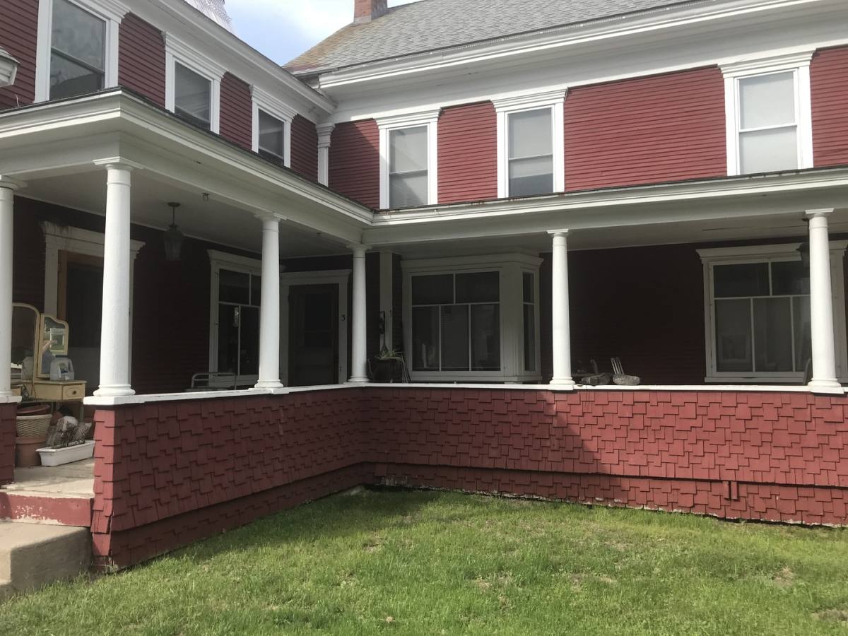 Apartment for rent at 139 Park St, Morrisville, VT 05661