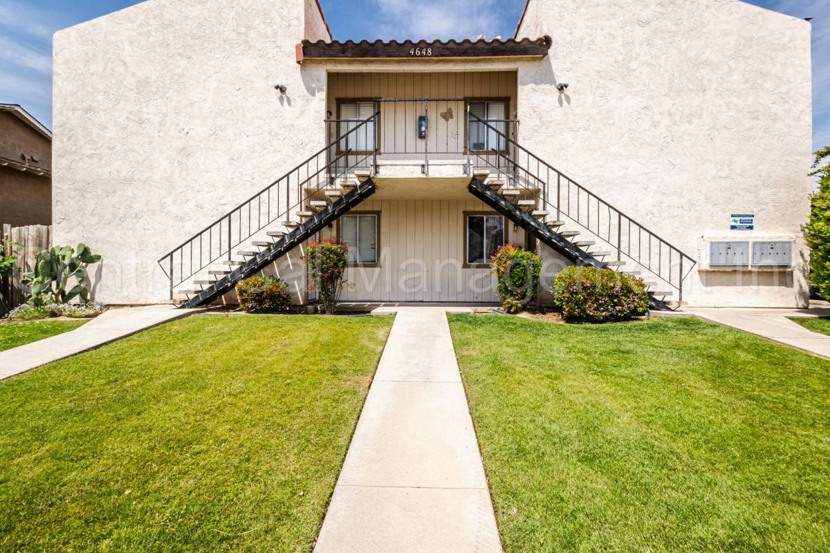 Apartment for rent at 4648 Columbus St, Bakersfield, CA 93306