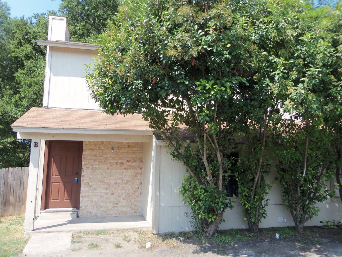 House for rent at 6101 Conti Court, Austin, TX 78744