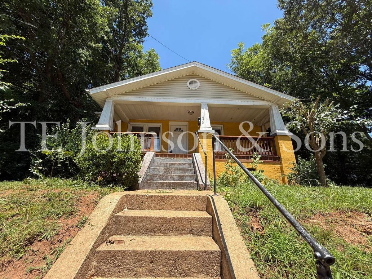 House for rent at 129 W Acadia, Winston Salem, NC 27127